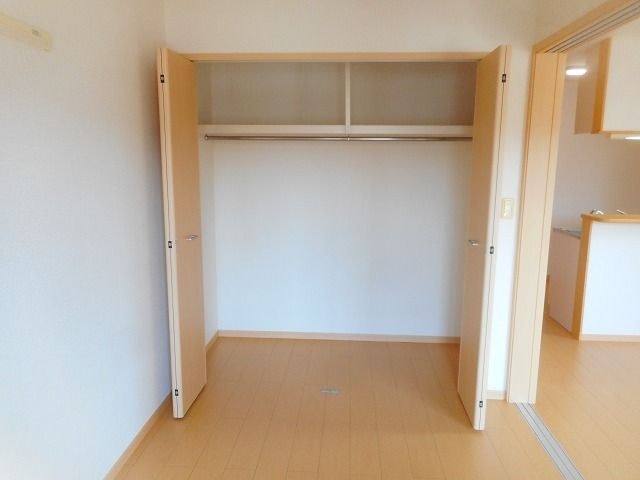 こまごまとしたものを収納できそうですね フィオーレ　Ⅱ　（Ｆｉｏｒｅ）