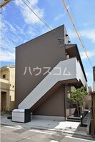 メゾンドルミナスの外観