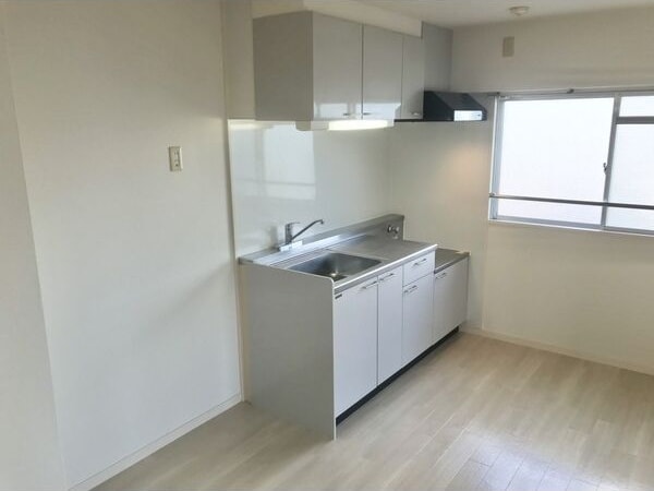  セントラルみのりハイツ