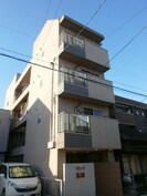 シャルム花池の外観