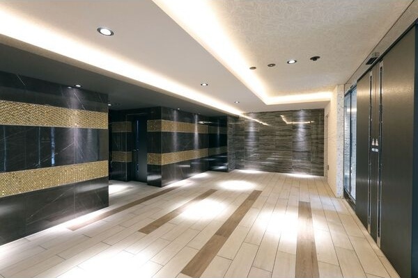 毎日通るエントランスはこのようになっています S-RESIDENCE熱田一番