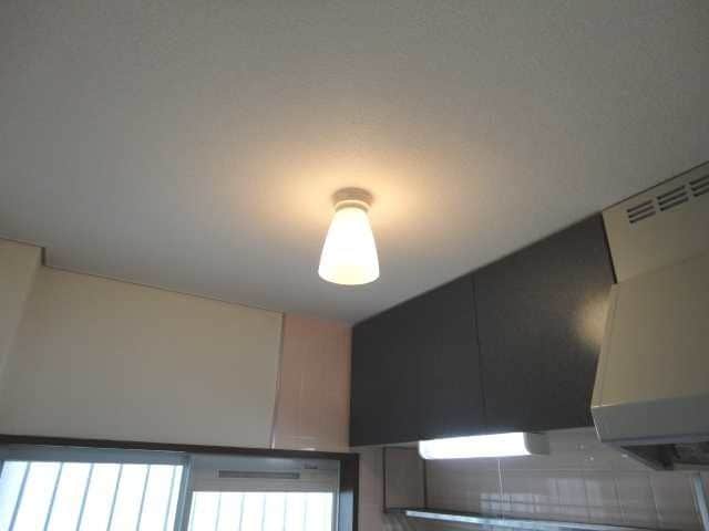 お料理しやすいキッチンです マリンルージュ