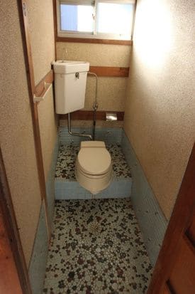 トイレです 中郷２－２０３貸家