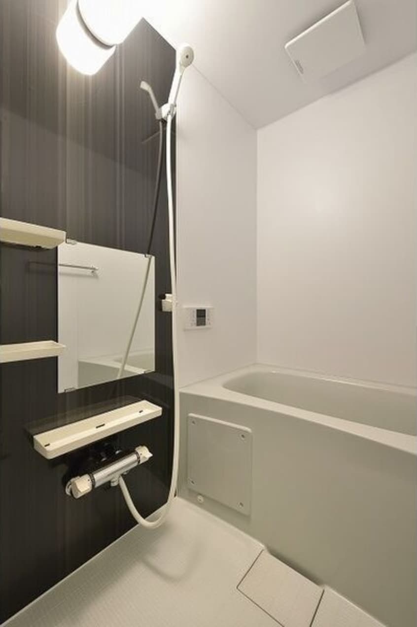 落ち着いた空間のお風呂です スワンコート