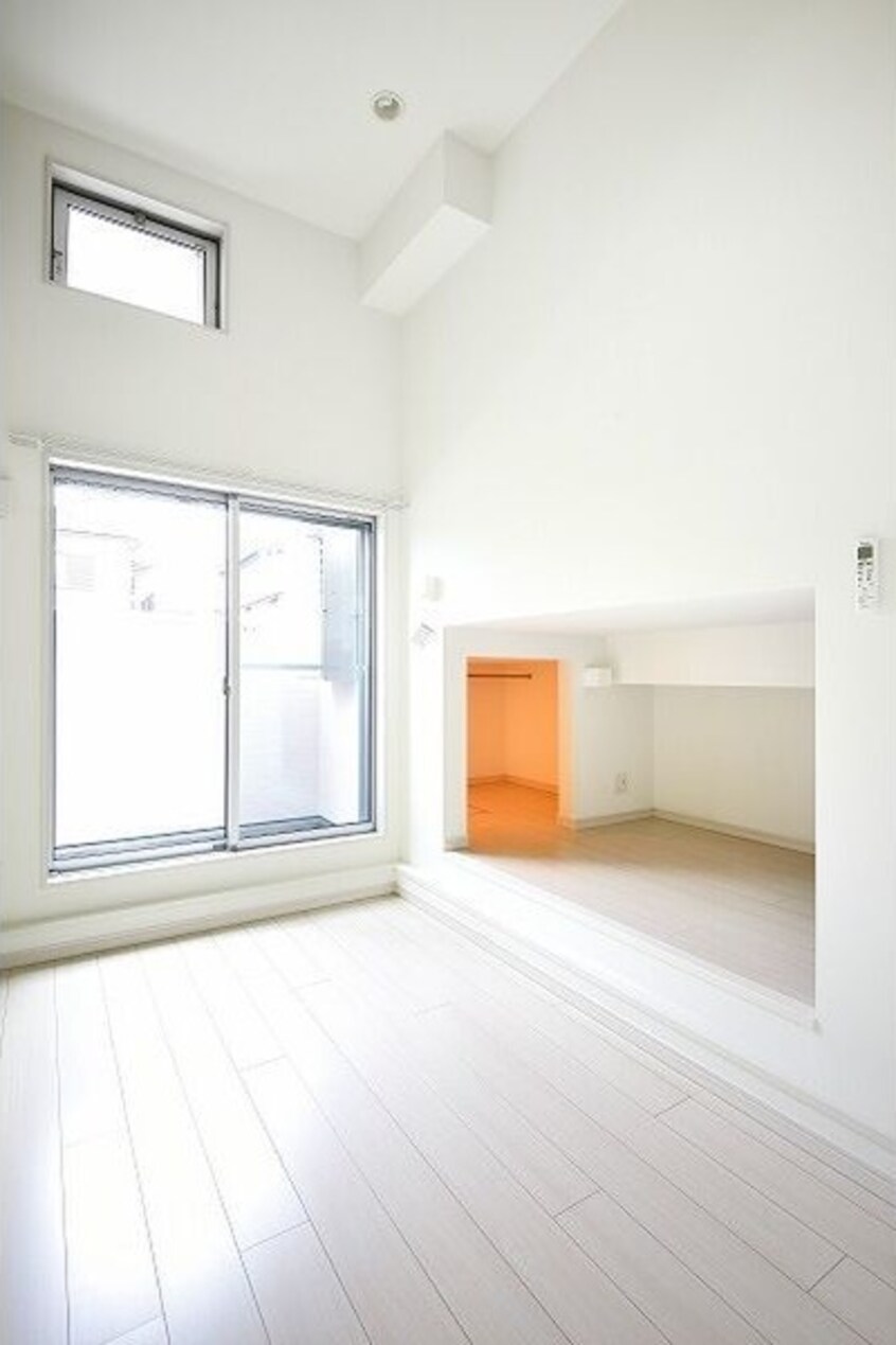 居間です BREEZE(ブリーズ)