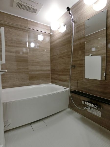 コンパクトで使いやすいお風呂です パークホームズＬａＬａ名古屋みなとアクルスガーデンスクエア