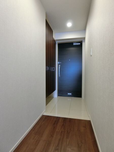 落ち着いた玄関です パークホームズＬａＬａ名古屋みなとアクルスガーデンスクエア