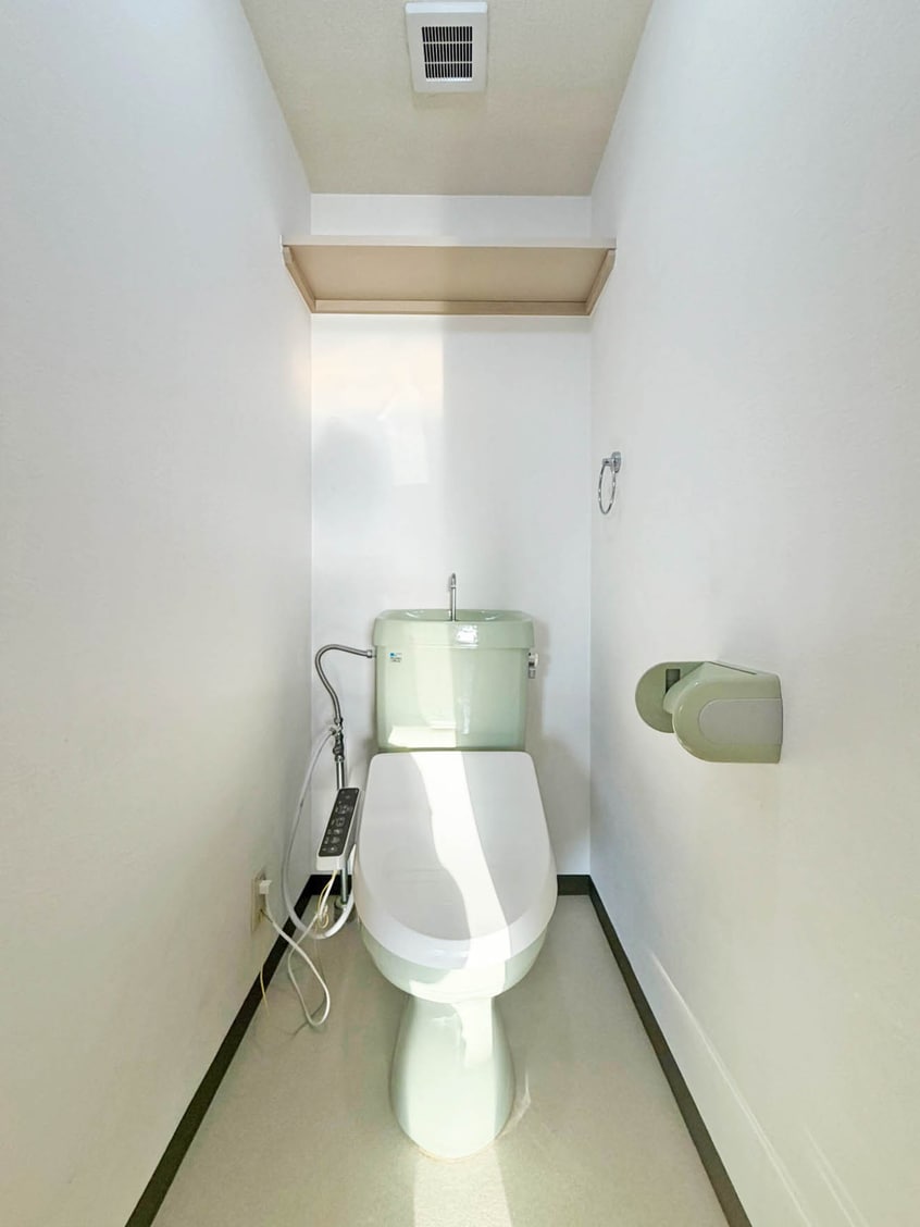 シンプルで使いやすいトイレです パームスプリングス