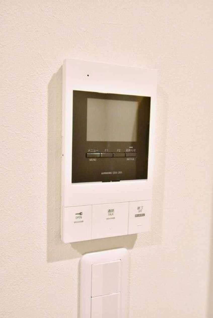 モニター付きで安心です Ｃｈｅｒｉｍ黄金