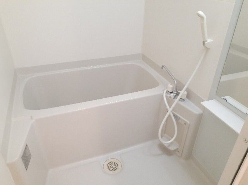 日々の疲れを癒すお風呂付です グラース　メゾン