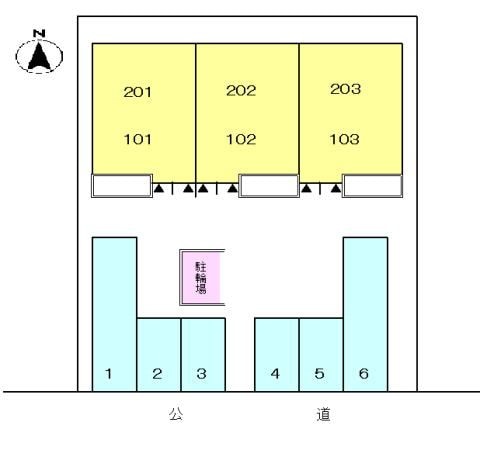 駐車場があるので、車を買う予定の方も安心です こころ