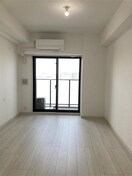 ゆったりとしたリビングです S-RESIDENCE金山altano(アルターノ)