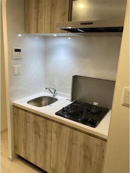 コンパクトなキッチンで掃除もラクラク S-RESIDENCE金山altano(アルターノ)