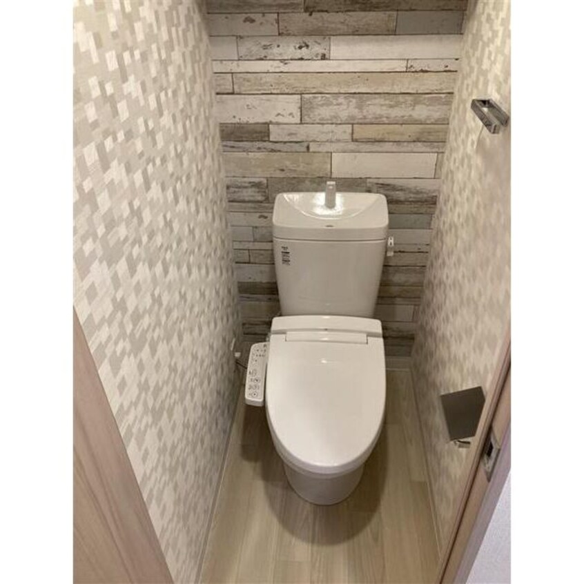 シンプルで使いやすいトイレです S-RESIDENCE金山altano(アルターノ)