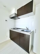 コンパクトなキッチンで掃除もラクラク Luana(ルアナ)