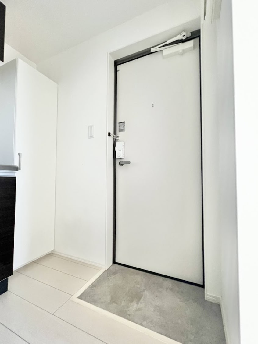 明るい玄関です Luana(ルアナ)