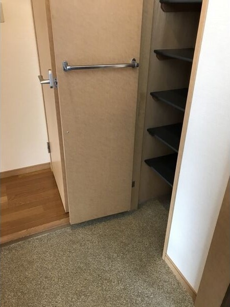 シンプルで使いやすい玄関です グランダ　リュール