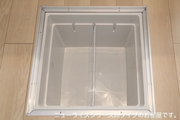 床下収納です ヒカルサ名古屋港区大西Ⅱ