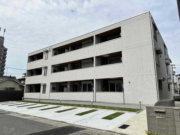 外観です ラスペリータ