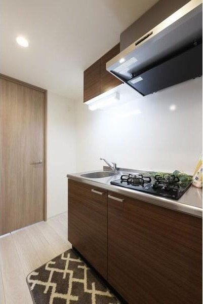 コンパクトなキッチンで掃除もラクラク パークアクシス名古屋山王一丁目