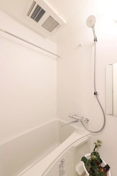 きれいなお風呂です パークアクシス名古屋山王一丁目