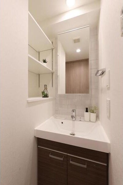 忙しい朝には欠かせない洗面所です パークアクシス名古屋山王一丁目