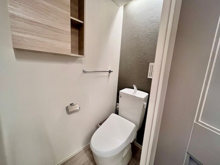 落ち着いたトイレです マリポーサ高畑A