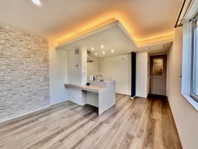 ゆったり過ごせる居間です マリポーサ高畑A