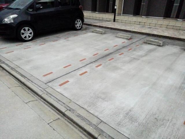 カースペースがあります ラフレシール