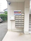 ポストです エルメゾン東海通