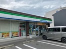 ファミリーマート熱田切戸町店 404m レジディア日比野