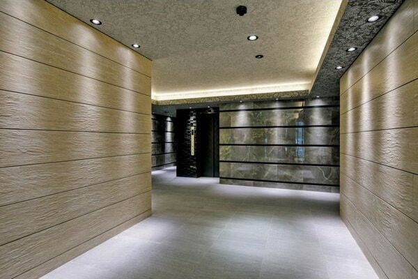 落ち着いたエントランスです S-RESIDENCE熱田Ⅱ