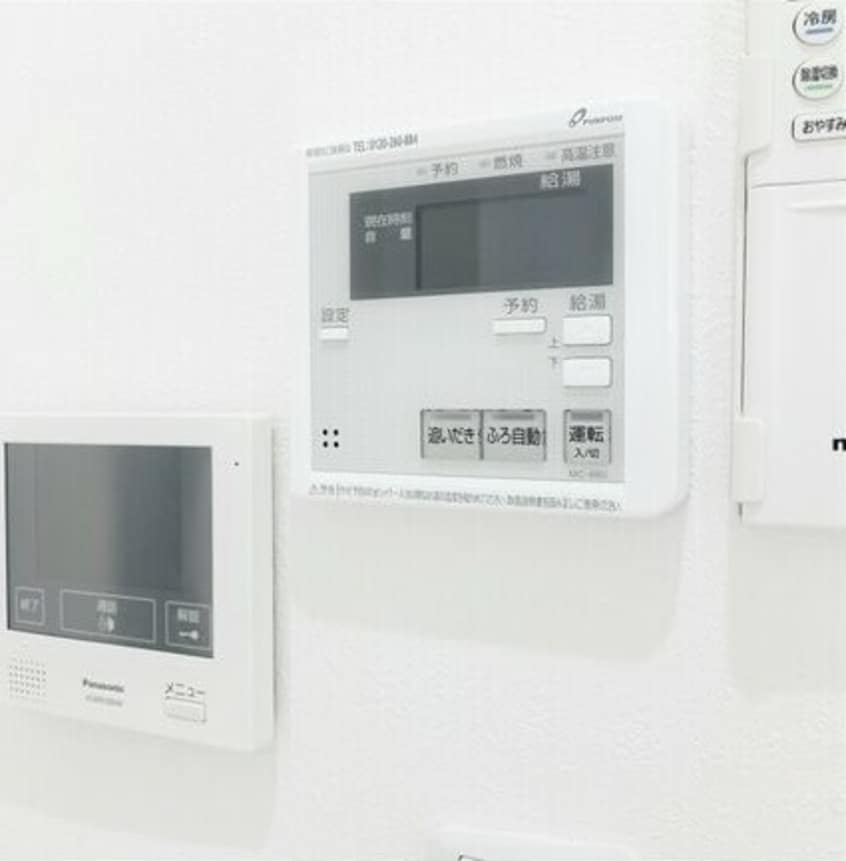 バルコニーからの眺めを楽しみながら食事をしませんか HS津金