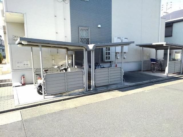 自転車置き場です グランディールⅡ