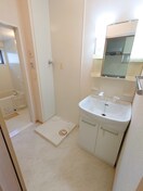 使いやすい洗面所です ハレクノ梶田