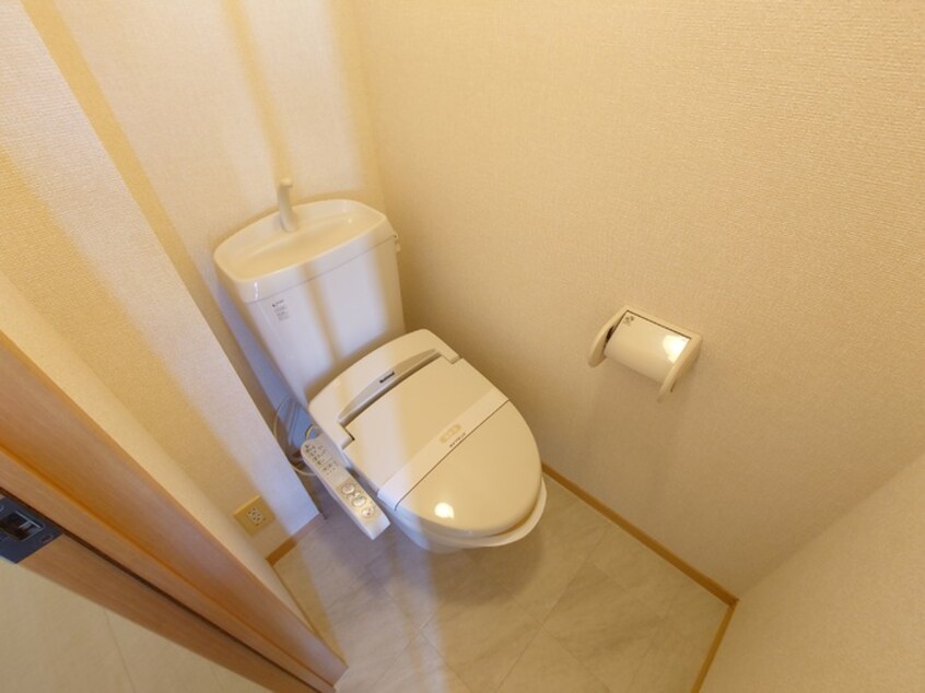 シンプルで使いやすいトイレです ハレクノ梶田