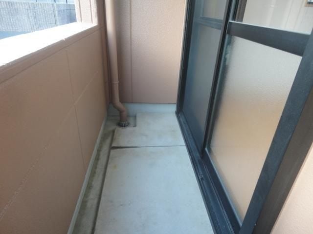 バルコニーがあります フローラル・ハイツ