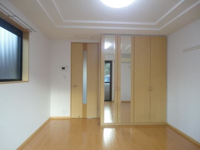 洋室です フローラル・ハイツ