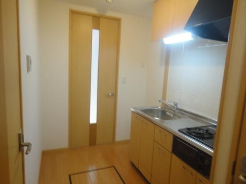 キッチンでお料理をお楽しみください フローラル・ハイツ