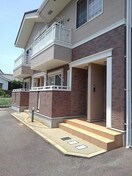  ラ・メゾン若草