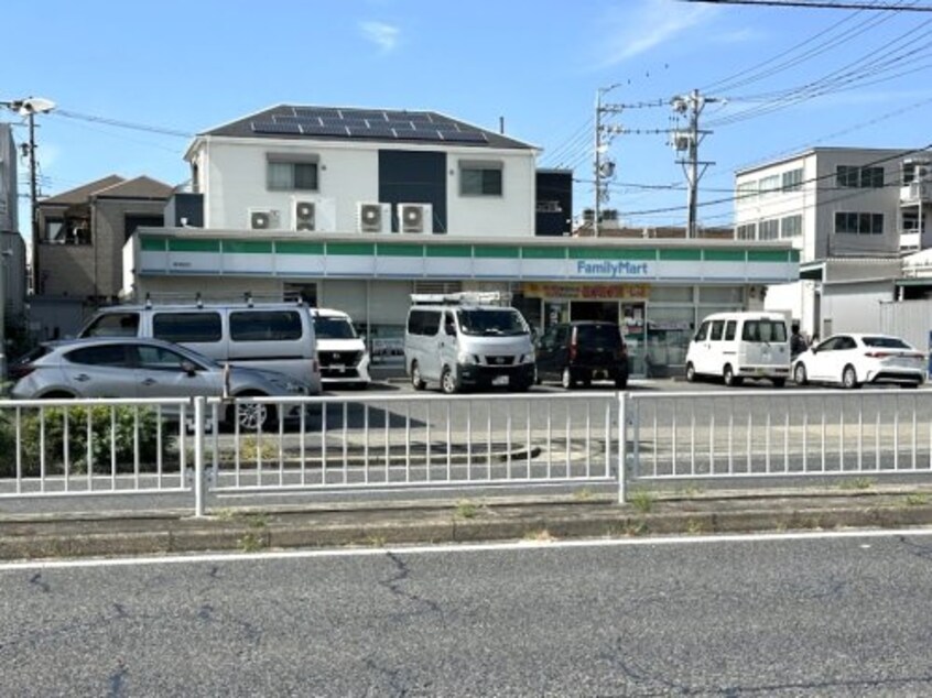 ファミリーマート緑浦里店(コンビニ)まで291m フラワーハイツ