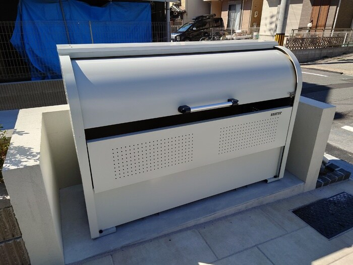 ゴミ置き場 ラフィネ