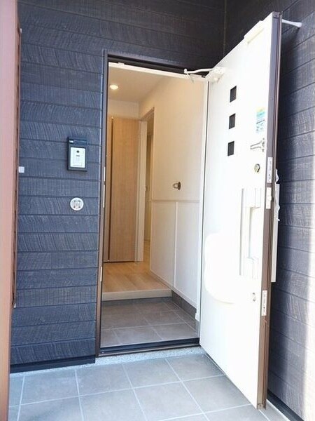 落ち着いた玄関です カーサ　ミオ　Ⅰ