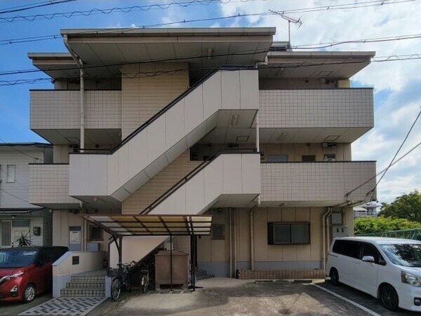 外はこのようになっています エクセルコート名和