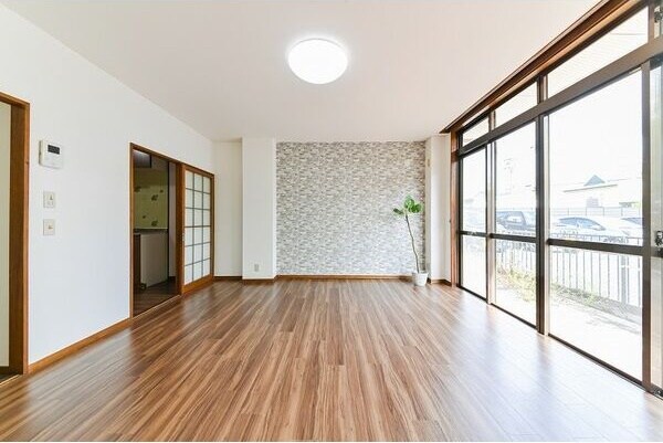 ゆったりとしたリビングです エクセルコート名和