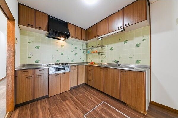 使いやすいキッチンです エクセルコート名和