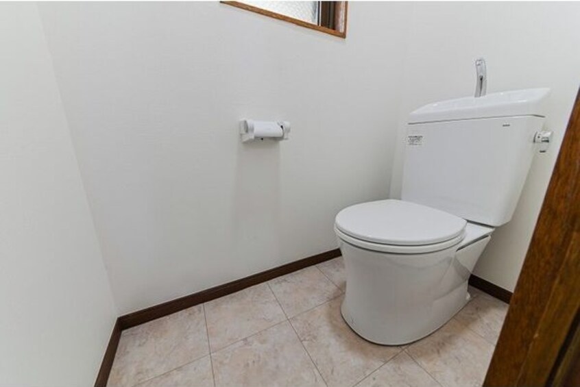 清潔感のあるトイレです エクセルコート名和