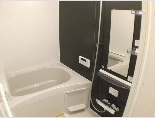 落ち着いた空間のお風呂です GRAND　D-ROOM呼続