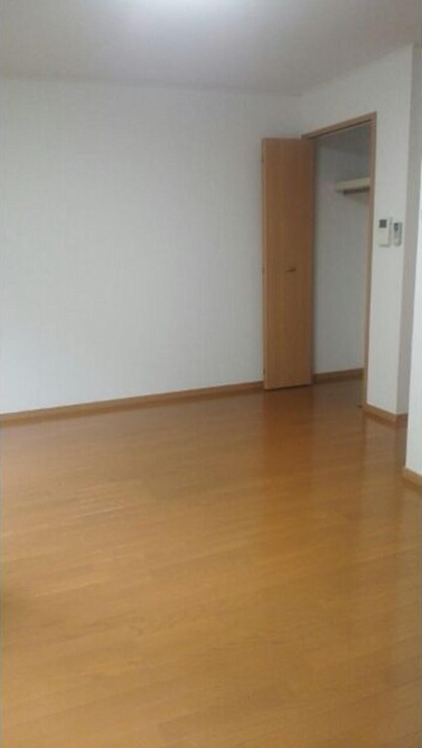 こちらのリビングで趣味の時間をお楽しみください サンライツ伊賀