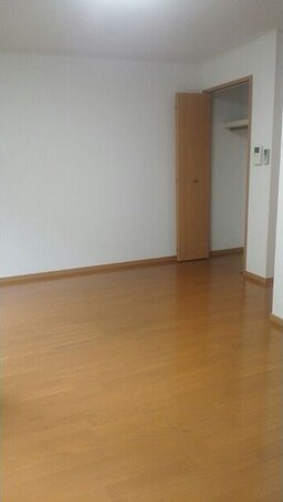 こちらのリビングで趣味の時間をお楽しみください